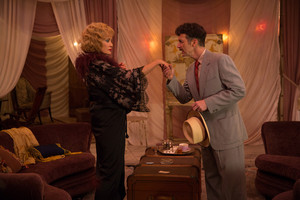  AHS Freak Show "Pink Cupcakes" (4x05) promotional picture