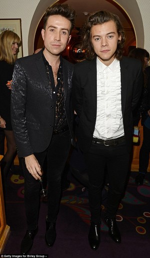  Harry Styles Attends THE LAUNCH OF ANNABEL’S DOCU-FILM ‘A STRING OF NAKED LIGHTBULBS’