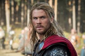  Thor (Chris Hemsworth)