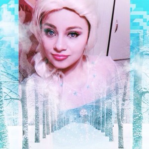  Elsa look alike