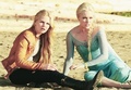 Emma and Elsa in "Fall" - once-upon-a-time fan art