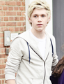 Fetus Niall             - one-direction photo