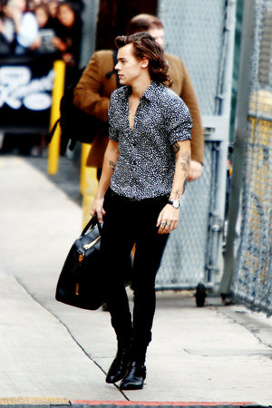 Harry arriving to Jimmy Kimmel Live on November 20, 2014.