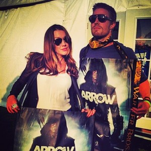Katie Cassidy and Stephen Amell