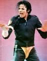 Michael Jackson 1992 performing! - michael-jackson photo