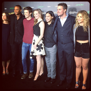  The Flash and ARROW/アロー Crossover Premiere