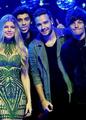 Fergie and 1D - louis-tomlinson photo