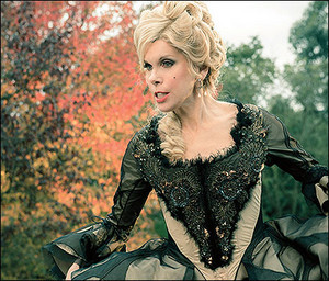 Into The Woods Screencaps