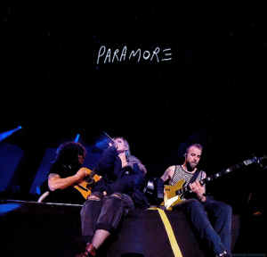 Paramore       ✿