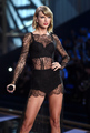 Taylor's performance at Victoria's Secrects - taylor-swift photo