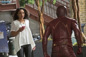  The Flash - Episode 1.12 - Crazy For bạn - Promo Pics