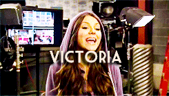  Victoria Justice