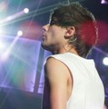    On the Road Again - Tokyo - louis-tomlinson photo