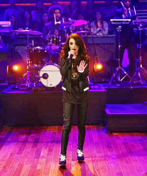 Cher Lloyd      