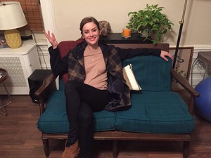  Jessica Stroup on set of The Following