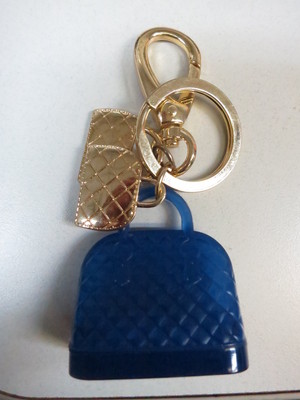  key chain blue