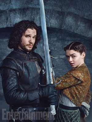  Arya Stark and Jon Snow Season 5