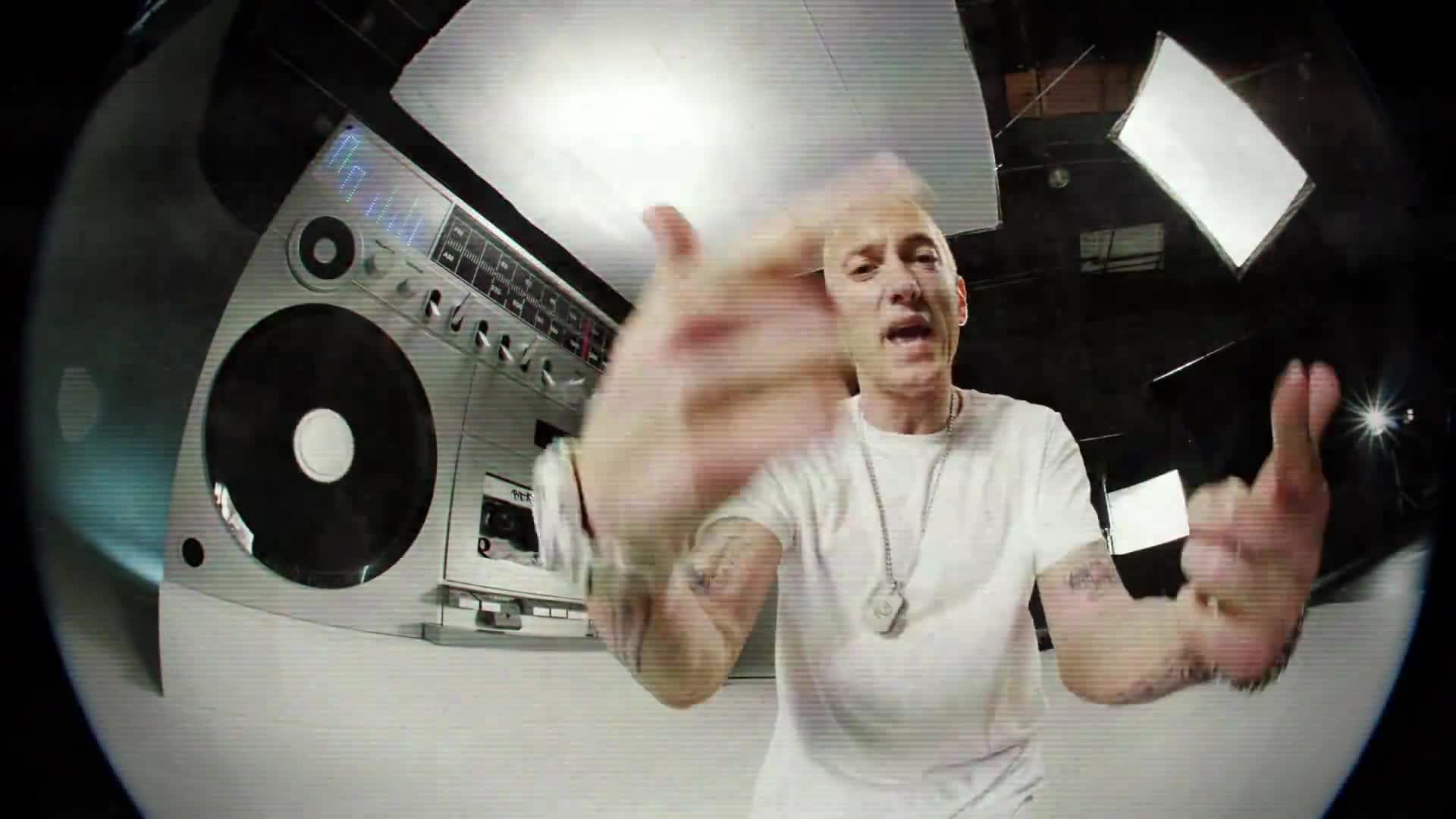 Eminem - Berzerk {Music Video} - EMINEM Photo (38285568) - Fanpop