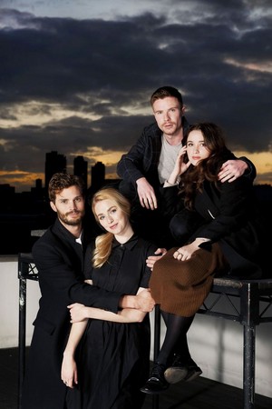  Great foto-foto from The Guardian shoot Jamie Dornan did for New Worlds!!