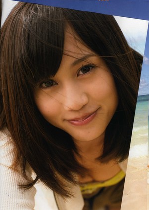 Maeda Atsuko photobook 'Acchan'