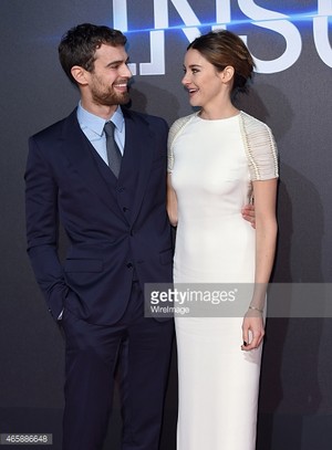  Theo and Shai at Insurgent premiere
