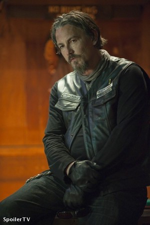 Tommy Flanagan as Chibs in Sons of Anarchy - Oiled (3x02)