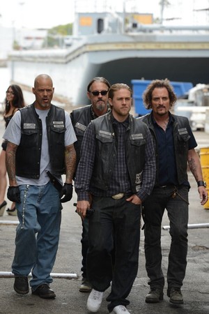 Tommy Flanagan as Chibs in Sons of Anarchy - Playing with Monsters (7x03)