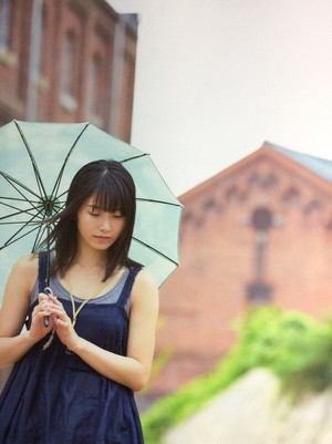 Yokoyama Yui 1st Photobook: Yuihan