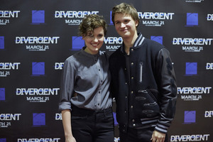  "Divergent" Mall Of America Screening (March 5, 2014)