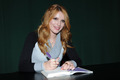 Bella Thorne at her 'Autumn Falls' book signing at Barnes  - bella-thorne photo