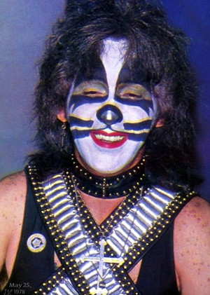  吻乐队（Kiss） Meets The Phantom of the Park Press Conference ~Los Angeles, California…May 25, 1978