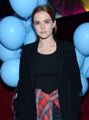 Zoey Deutch Just Jared Throwback Thursday Party