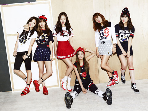 A-PINK for CeCi Pancoat Magazine  - korea-girls-group-a-pink Photo