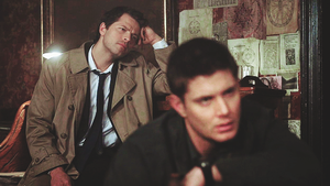  Dean and Castiel 5x21 "Two 分 to Midnight"