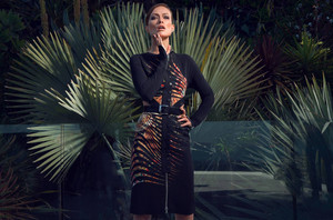  Olivia Wilde - Harper's Bazaar Photoshoot - September 2013