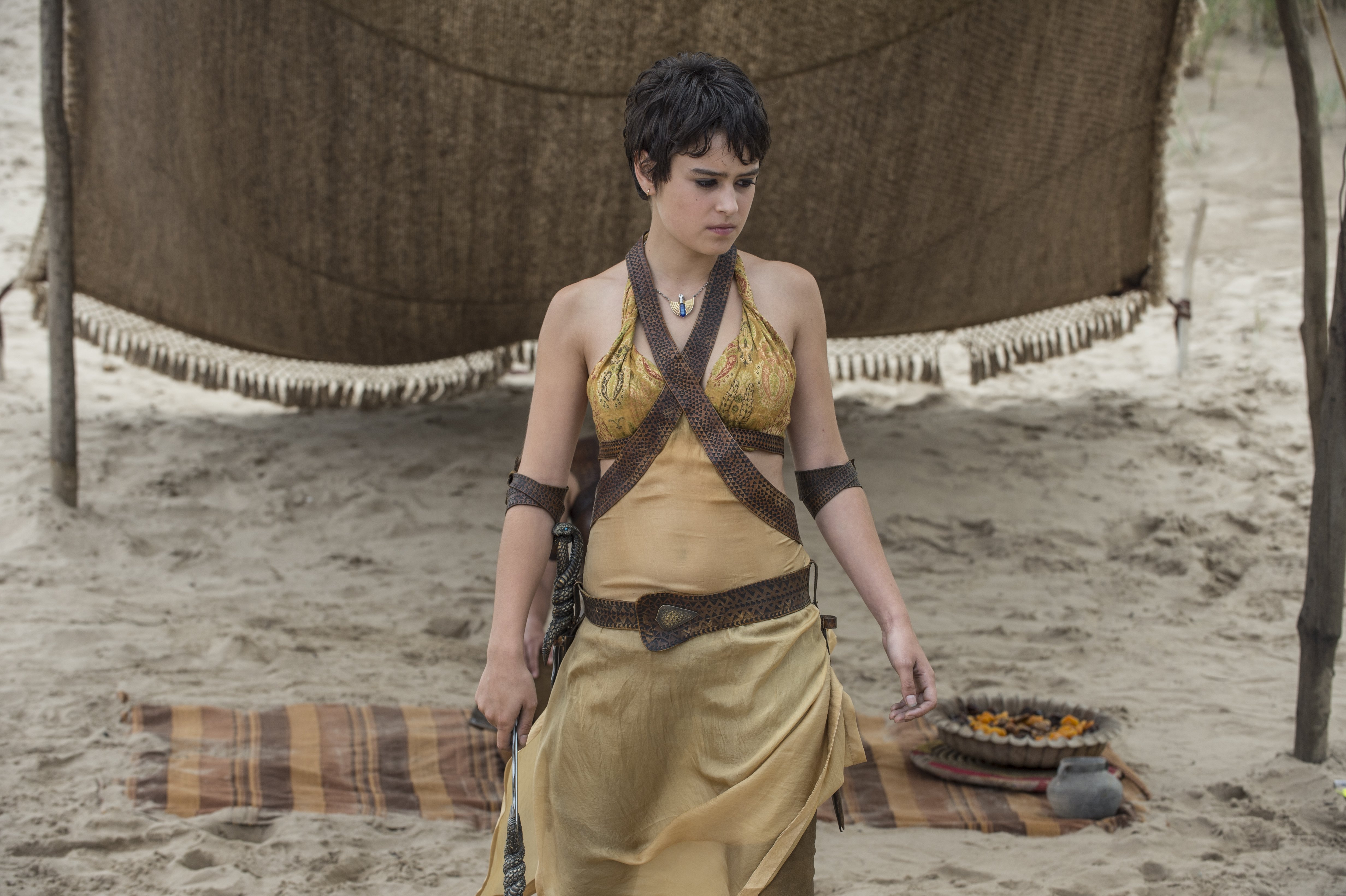 चित्र of Rosabell Laurenti Sellers Tyene Sand Game of Thrones Season 5 for ...