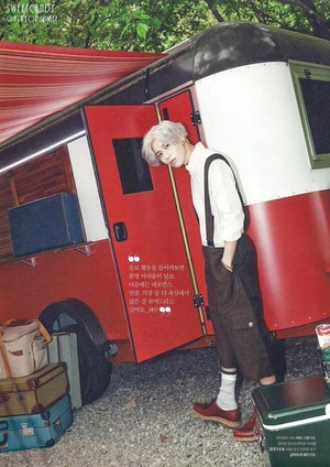 TAEMIN THE CELEBIRTY JUNE ISSUE 