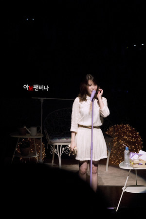  140524 IU for "Modern Times" concerto