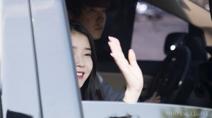  150421 IU After Producer Filming