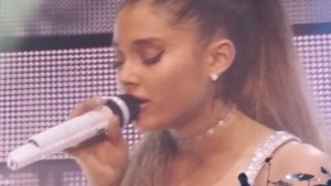  Ariana performing My Everything in Cologne♥