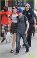 Ex: (Unseen) Daniel Radcliffe & Erin Spotted in NYC (30 May) (Fb.com/DanielJacobRadcliffeFanClub) - daniel-radcliffe photo