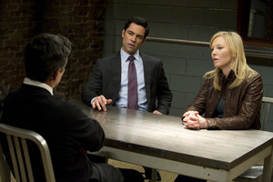 Kelli Giddish as Amanda Rollins in Law and Order: SVU - "Home Invasions"
