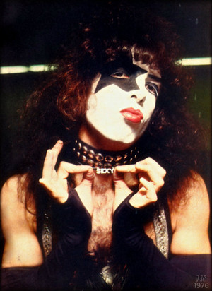  Paul Stanley ~January 25th, 1976