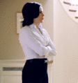 With the pose and composure of a Queen - the-evil-queen-regina-mills fan art