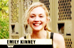  Emily Kinney ❤
