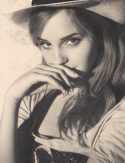  Emma Watson ★