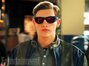  Entertainment Weekly's First look of Cyclops