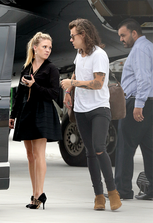  Harry At the airport in busje, van Nuys