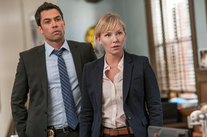 Kelli Giddish as Amanda Rollins in Chicago PD - "They'll Have to Go Through Me"