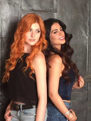  Clary and Izzy